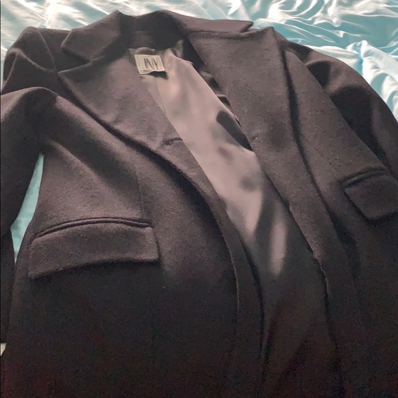 Coat - Picture 4 of 5